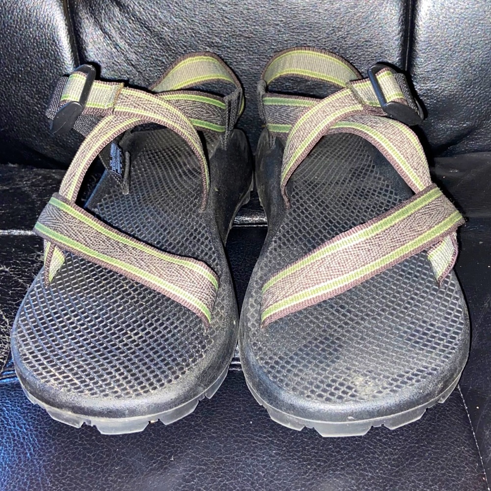 Chaco Z/1 Outdoor Sandals: Size 8 Green & Black